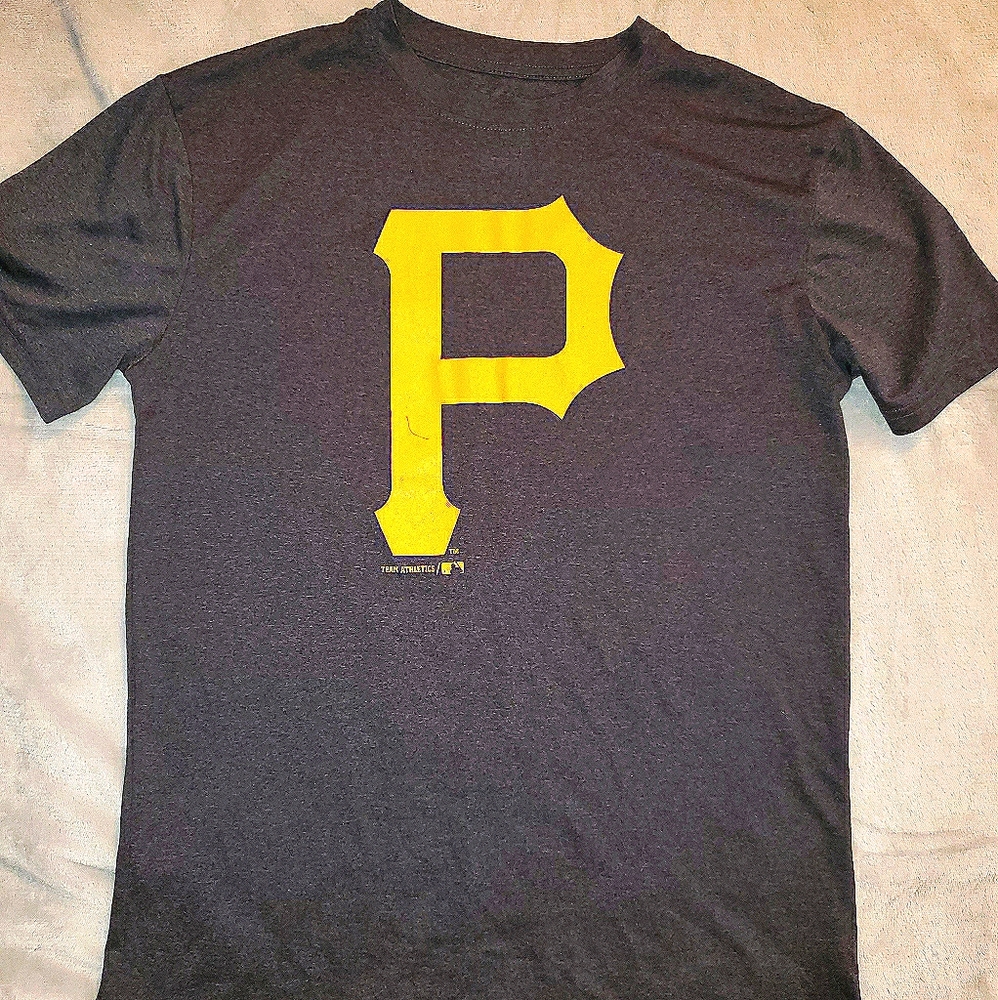 Pittsburgh Pirates shirt
